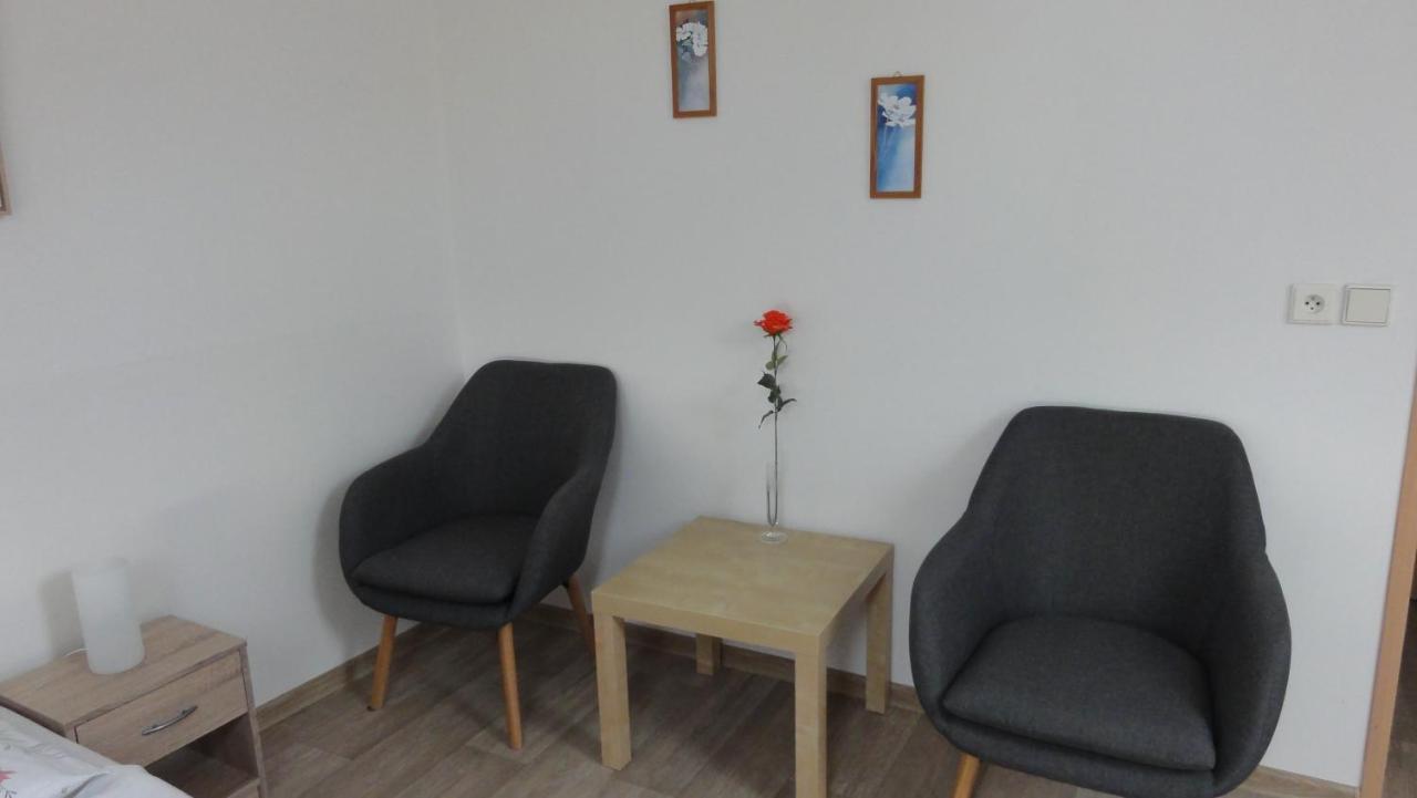Penzion U Hradeb Znojmo Bagian luar foto